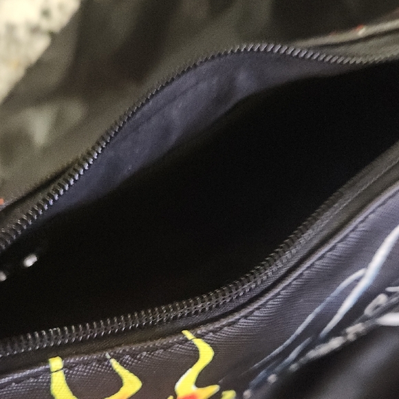 Ed Hardy Black Shoulder Bag with Flaming Skull & Panther Graphic NWOT. - Picture 4 of 4